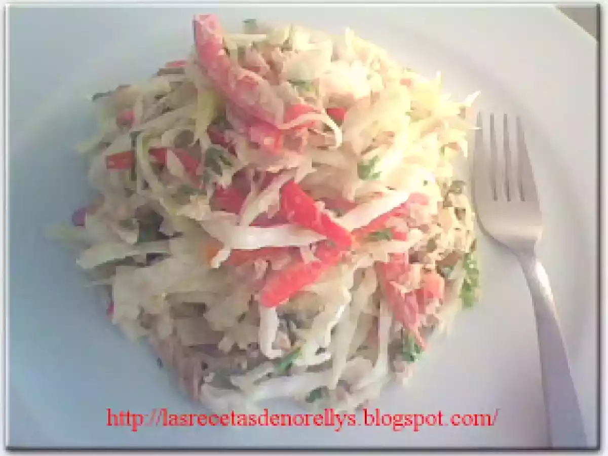 Aventuras en mi cocina.... Ensalada Salvación con Repollo y Atún