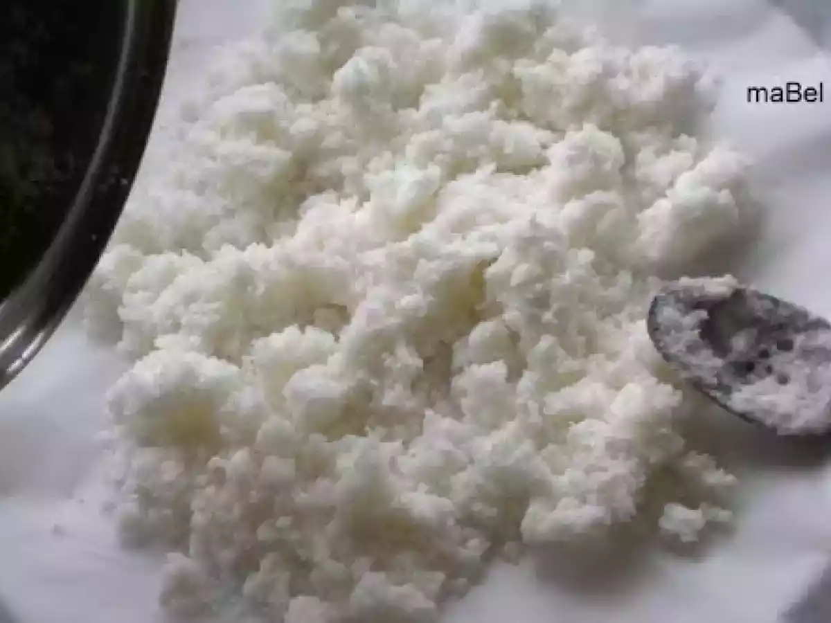 Azúcar volado o granillo de azúcar ( para las roscas, etc)