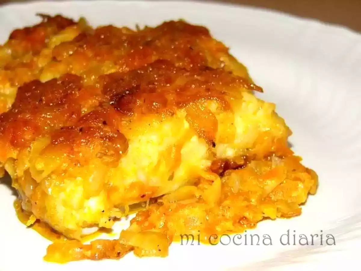 Bacalao al horno con zanahoria y cebolla