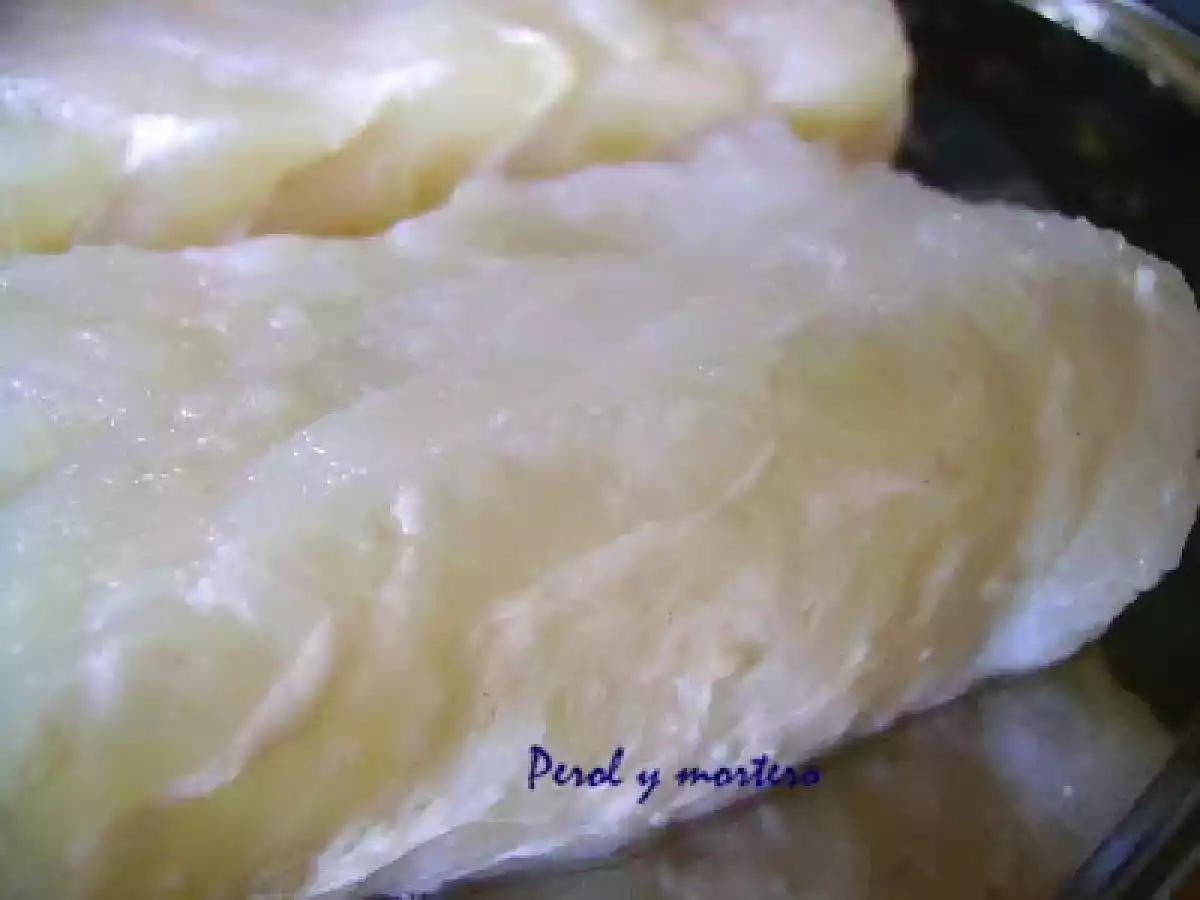 Bacalao Al Pil-Pil Sobre Crema De Espárragos - foto 3