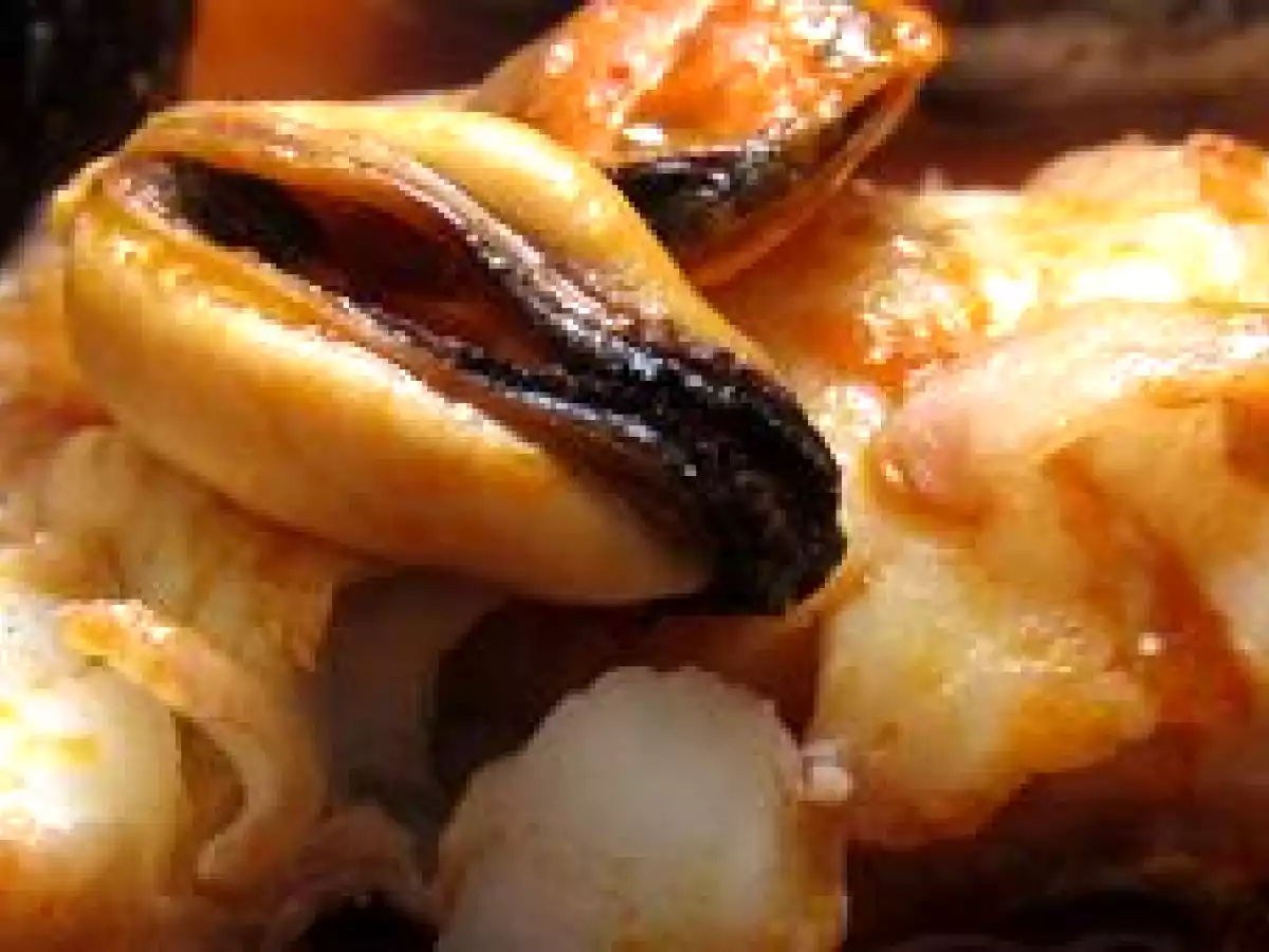 Bacalao con mejillones en salsa picante. - foto 4