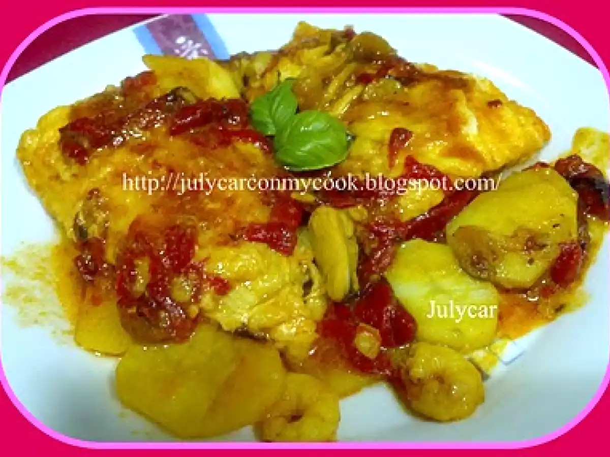 Bacalao con pimientos de piquillo y salsa de tomate olla GM D