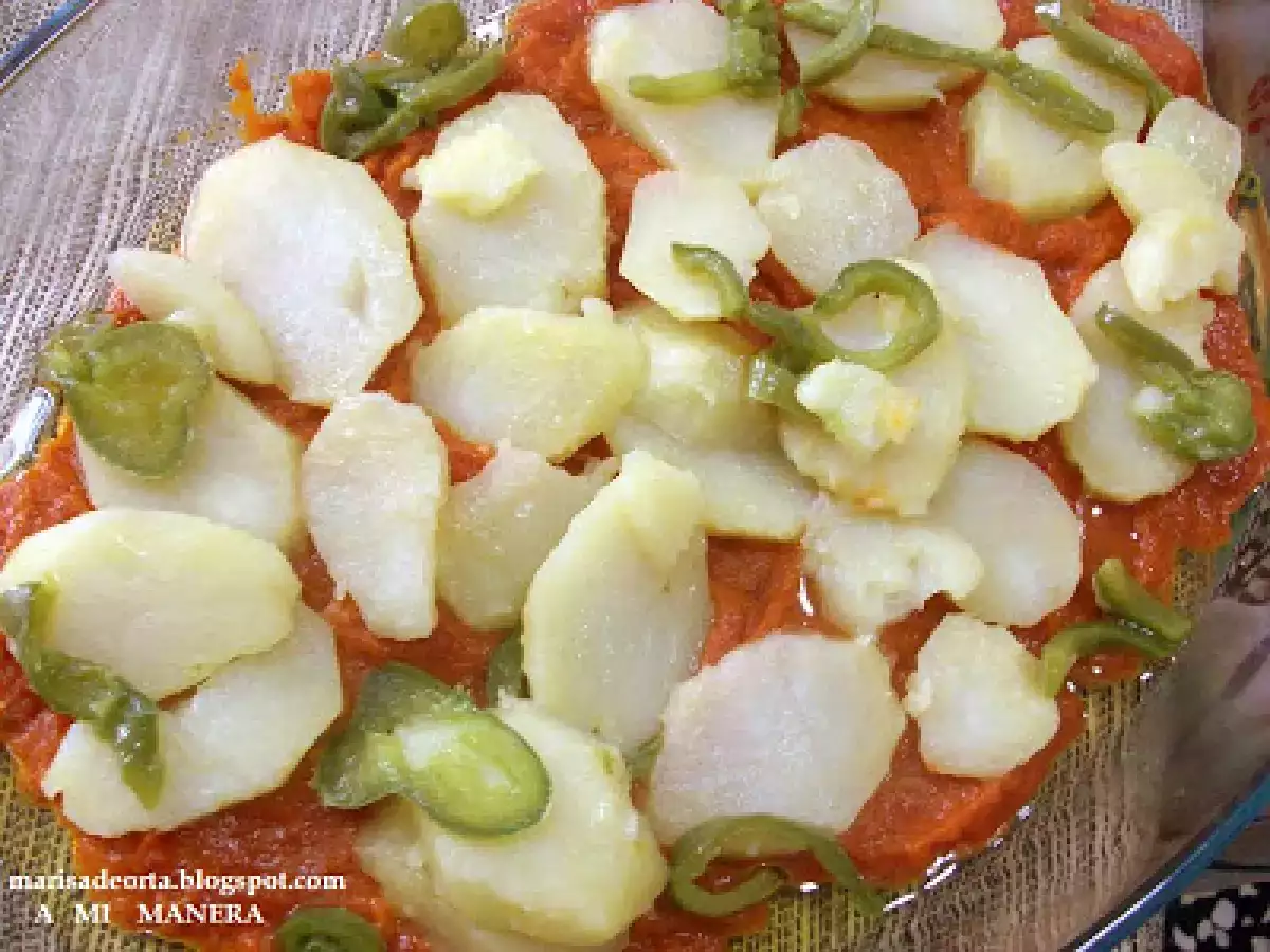 BACALAO CON TOMATE Y PATATAS PANADERA - foto 7