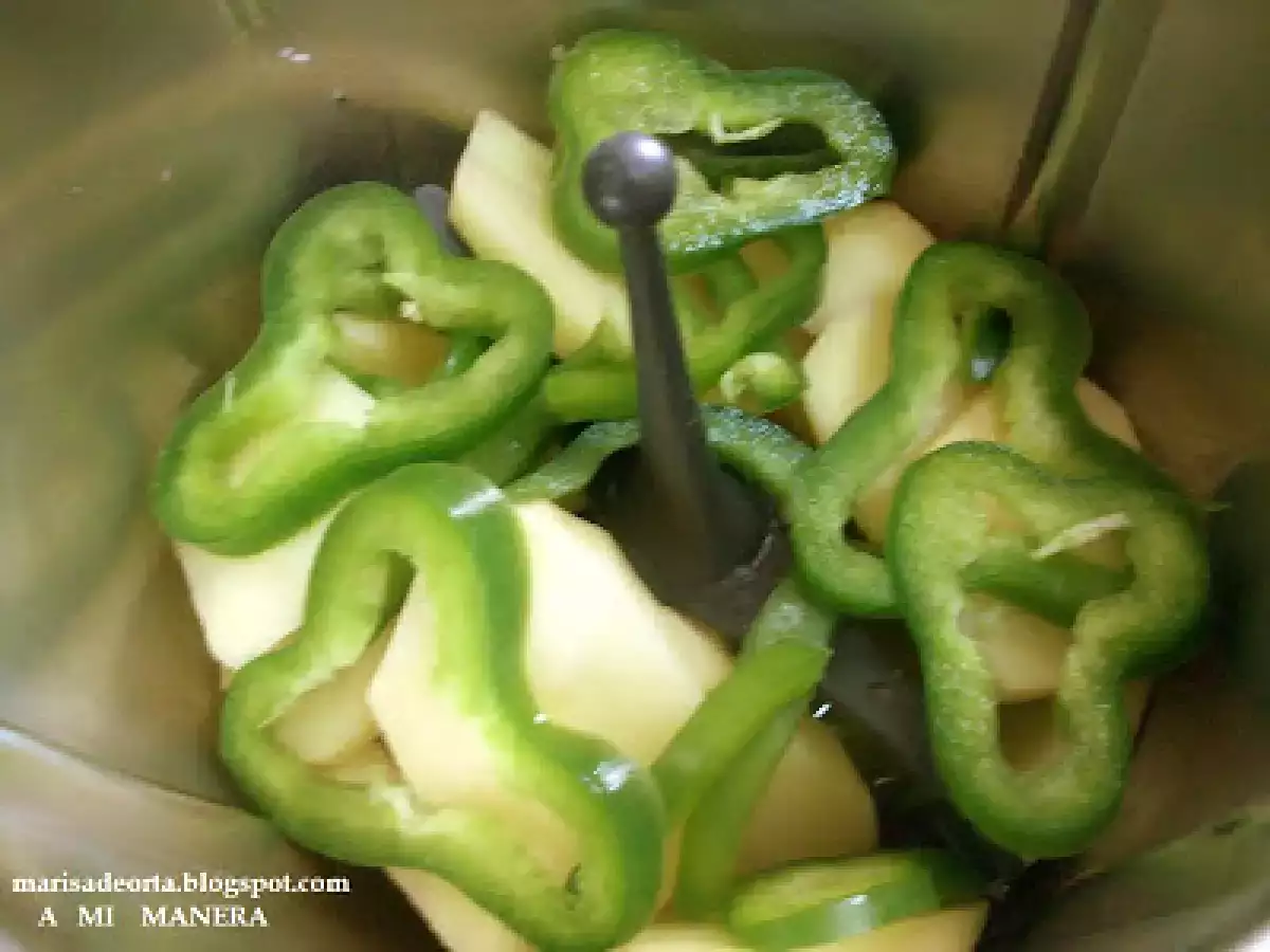 BACALAO CON TOMATE Y PATATAS PANADERA - foto 10