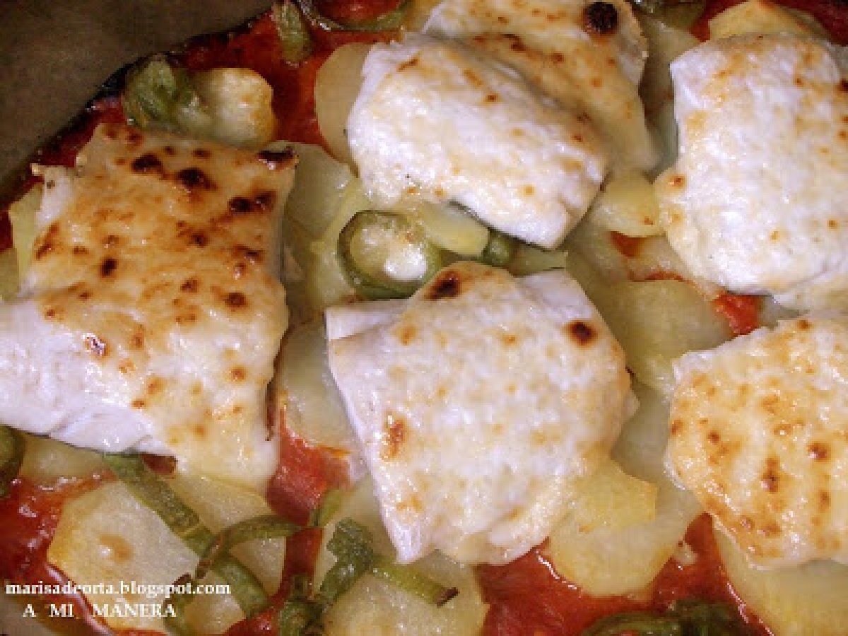 bacalao con tomate y patatas
