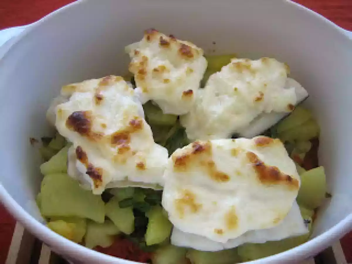 Bacalao con tomate y patatas panadera (Varoma)
