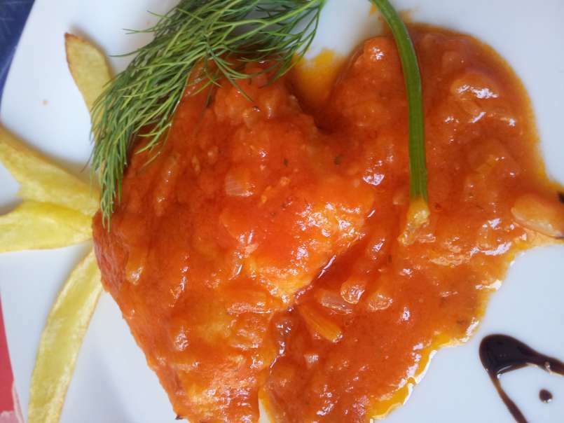 Bacalao en salsa cebolla y tomate