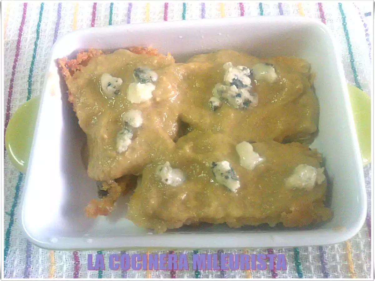 Bacalao en salsa de puerros y roquefot