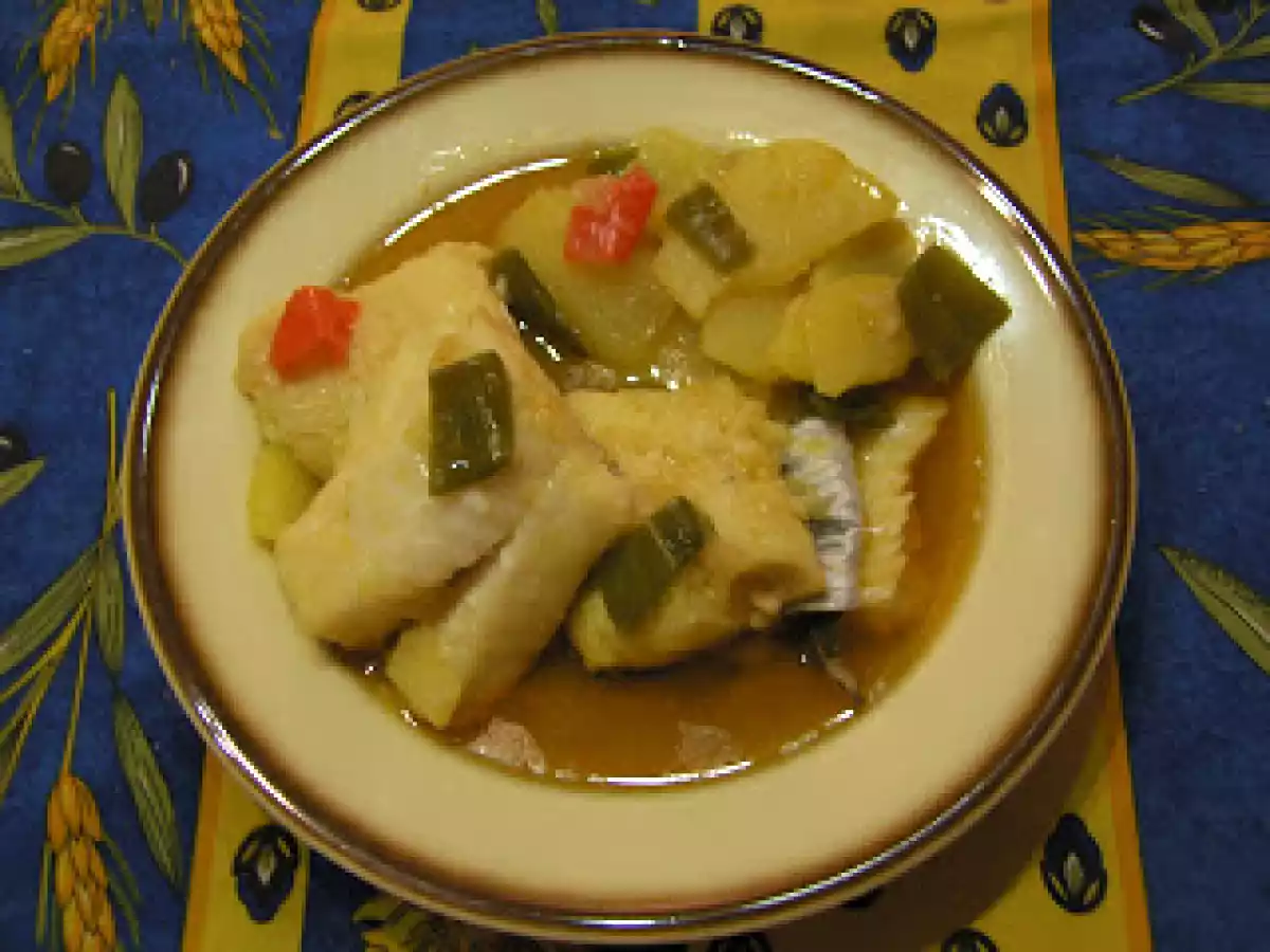BACALAO Y PATATAS CON PIMIENTOS