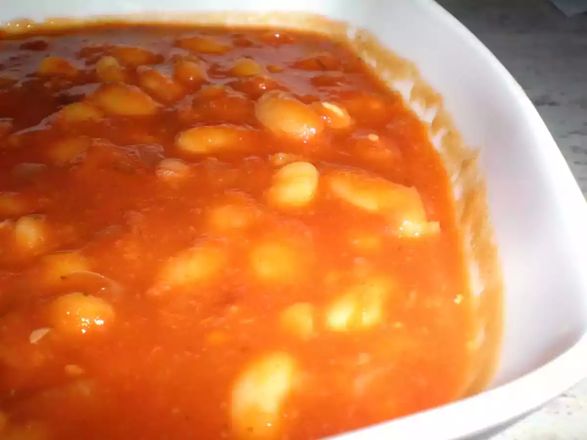 Baked Beans Judias blancas al estilo inglès, receta de los Baker Brothers