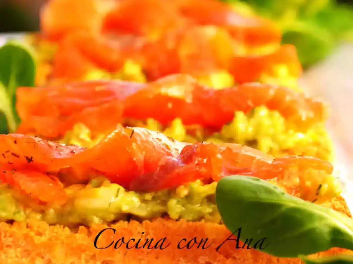 BARQUITOS DE SALMON Y GUACAMOLE