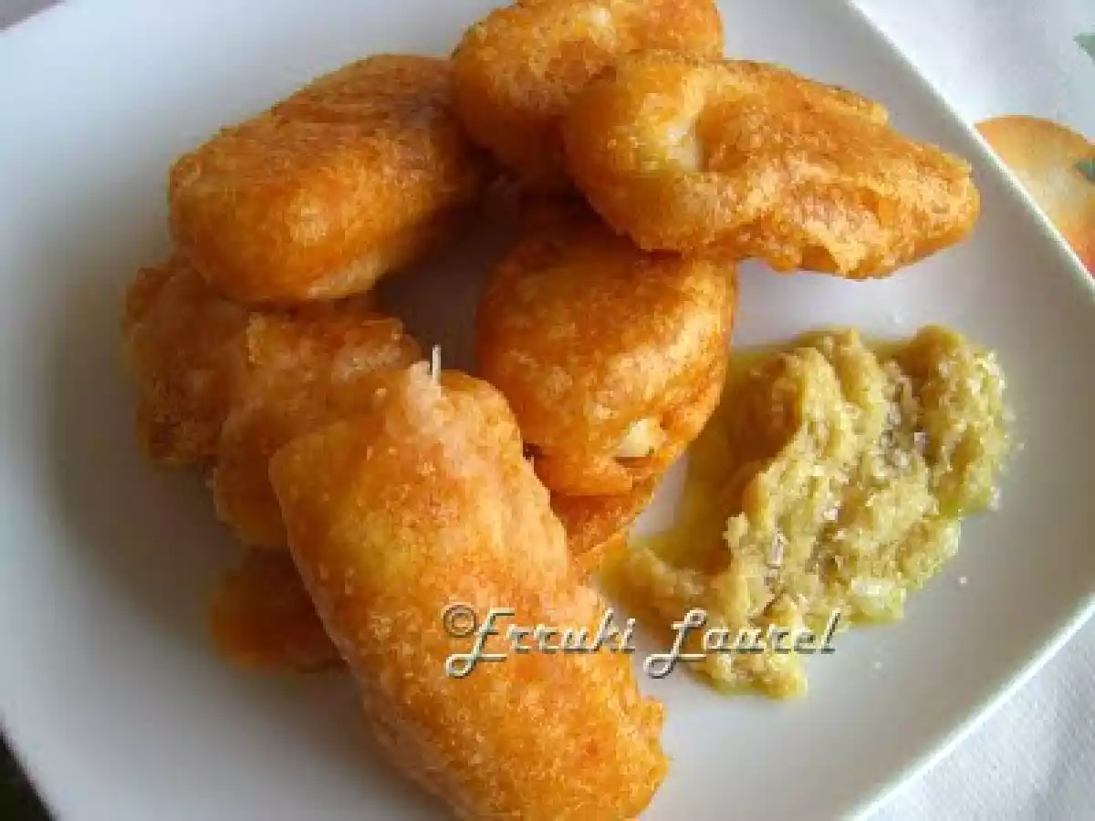 Barritas de bacalao en tempura de color