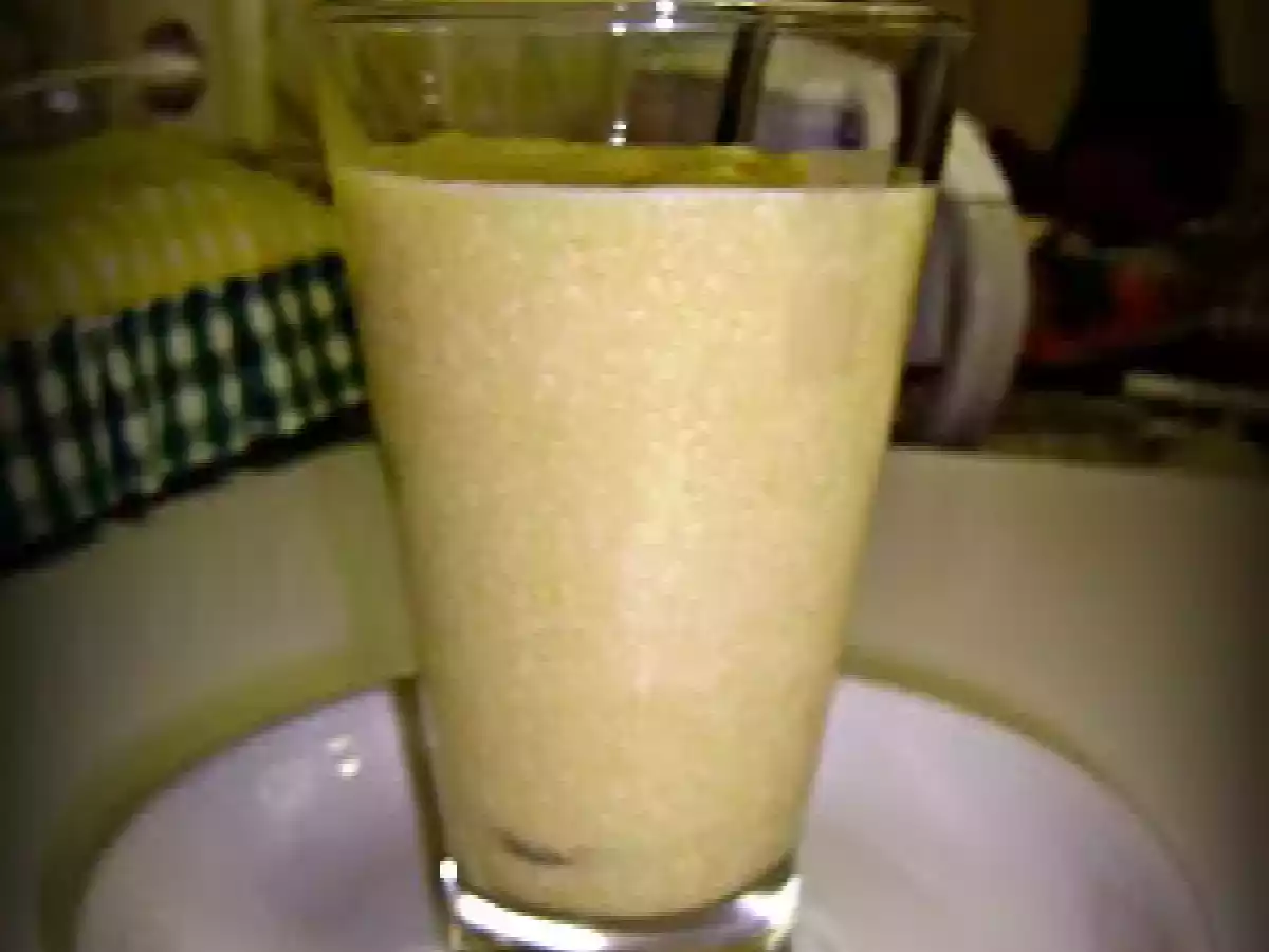 BATIDO DE PIÑA Y COCO