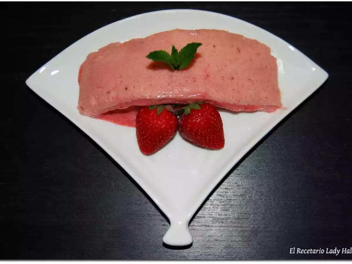 Bavarois de fresa al estilo de Julia Child - CWK - foto 2