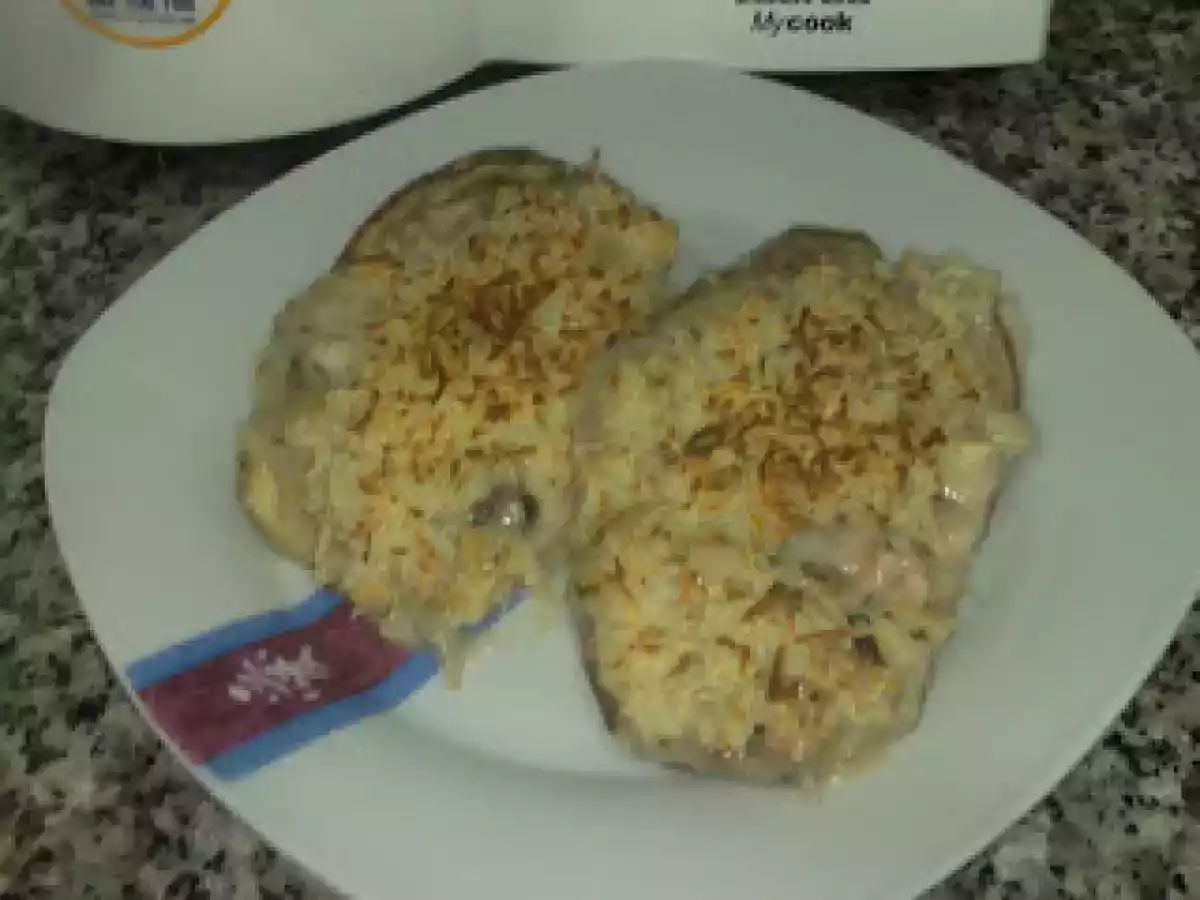 Berengenas rellenas de pulpo, mejillones y gambas