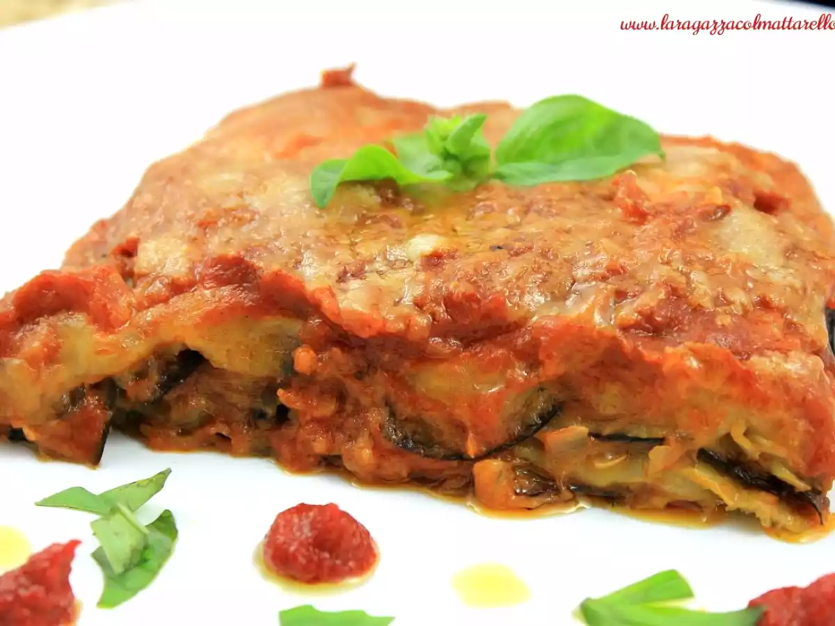 Berenjenas a la parmesana (parmigiana di melanzane)