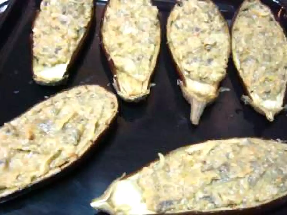 Berenjenas rellenas de Atún y Champiñones