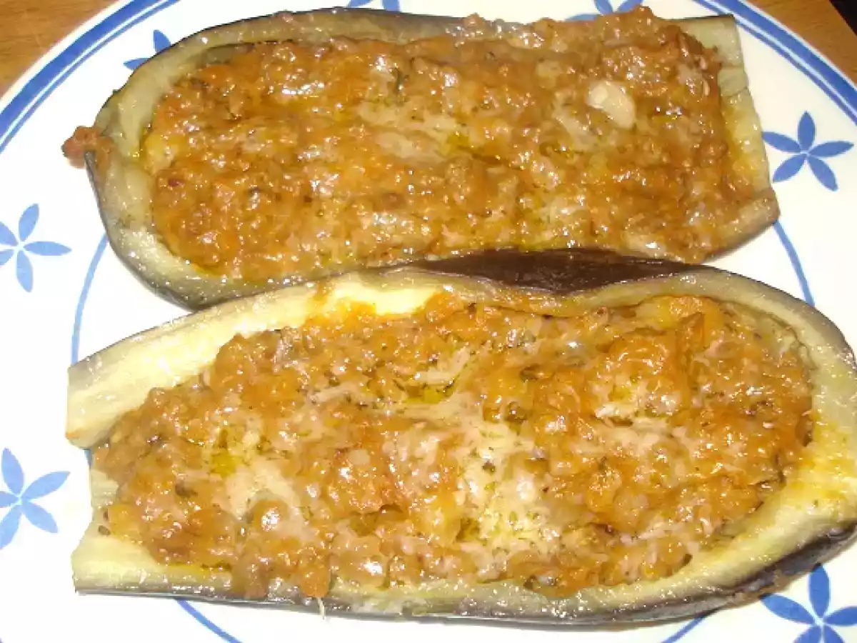 Berenjenas rellenas de patatas