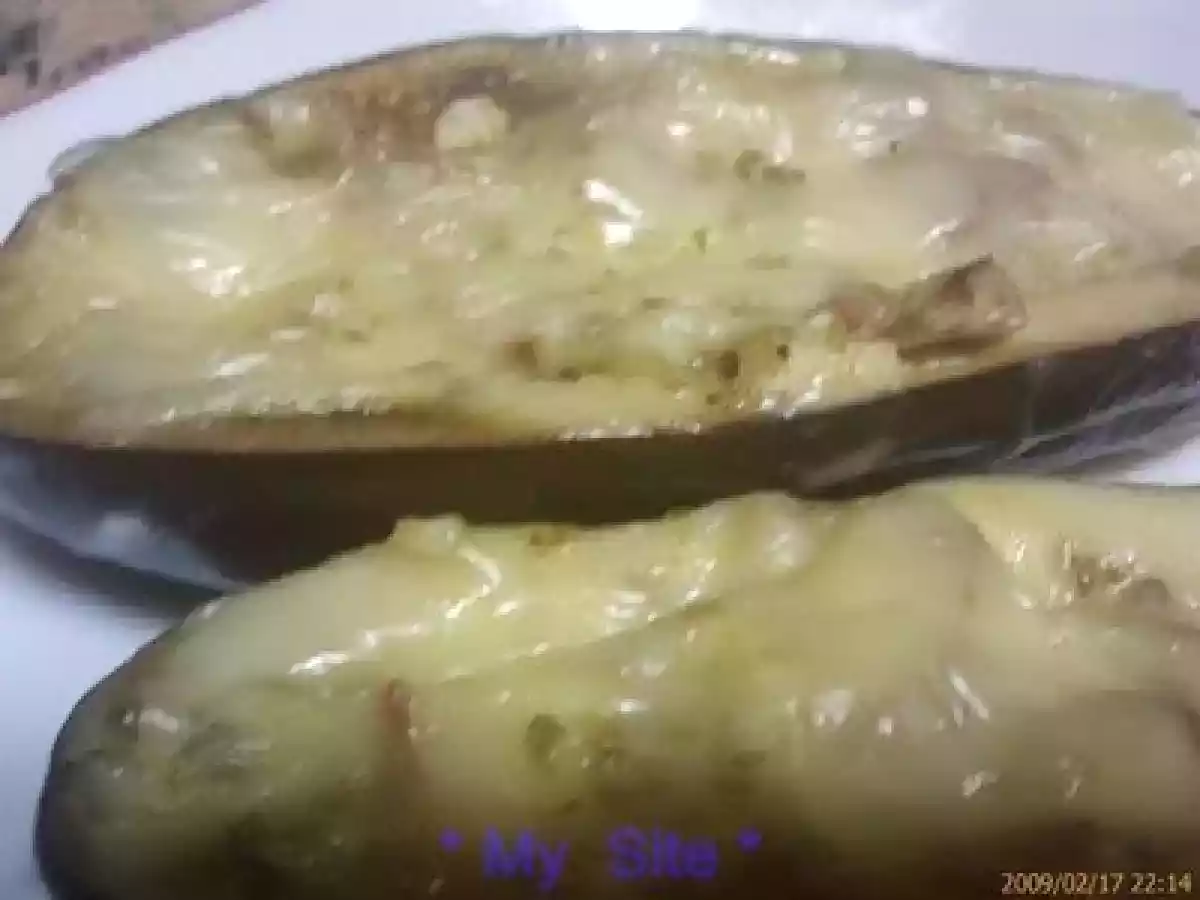 BERENJENAS RELLENAS EN MICROONDAS