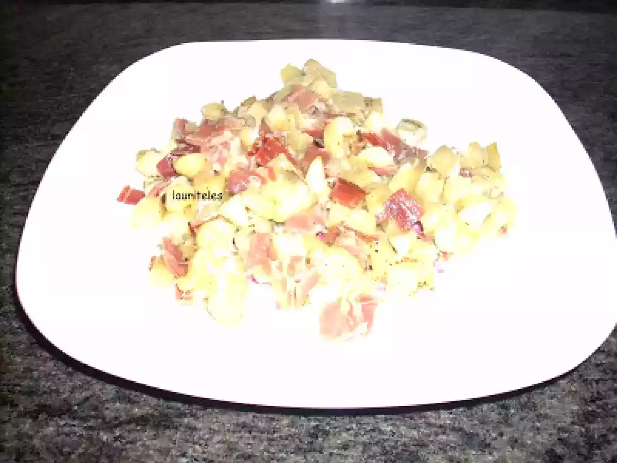 BERENJENAS SALTEADAS CON JAMÓN Y QUESO