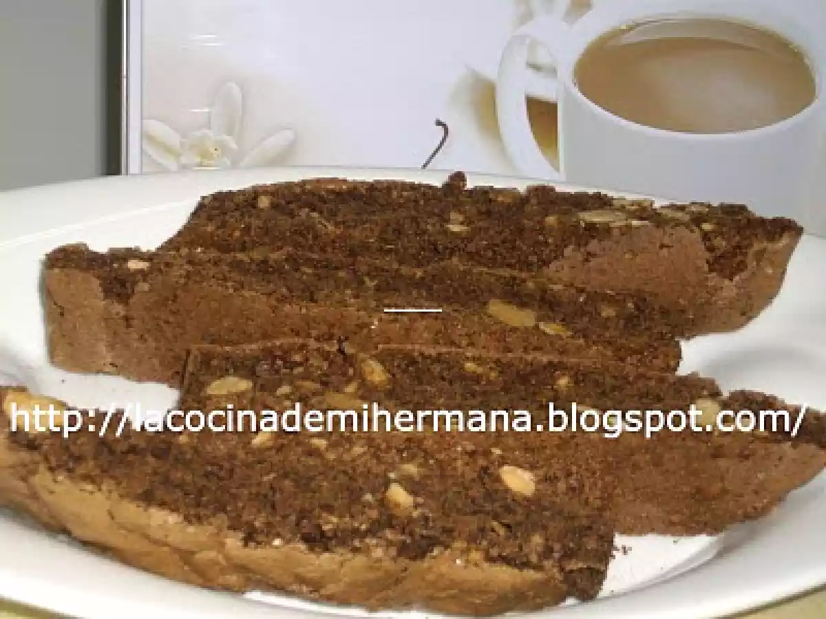 BISCOTTI DE CHOCOLATE Y ALMENDRAS - foto 4