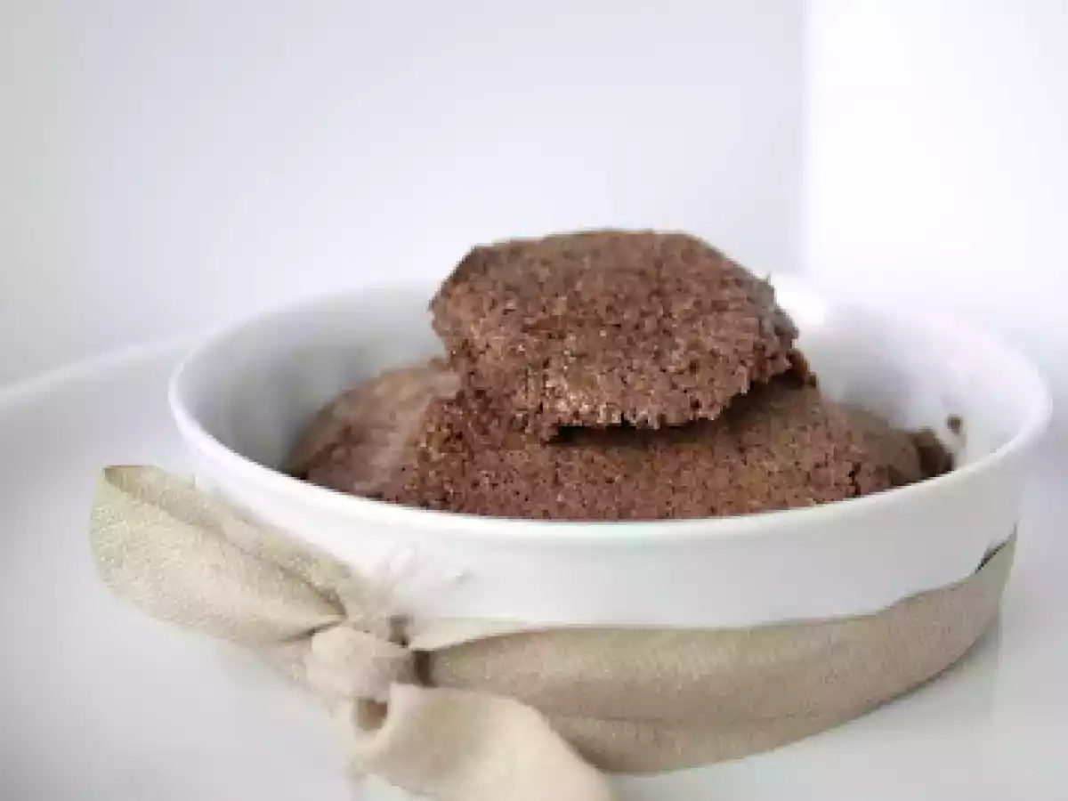 BISCUITS LIGEROS DE CHOCOLATE Y ALMENDRA - foto 2