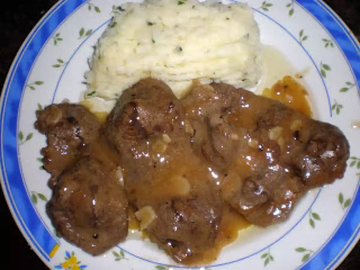 Bistec con salsa de vino