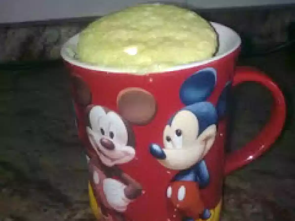 Bizcocho a la taza en 3 minutos