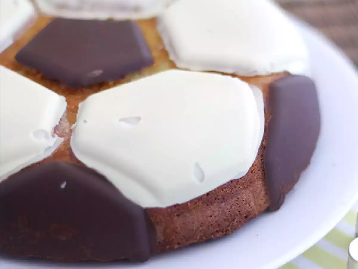 Bizcocho balón de fútbol - foto 3