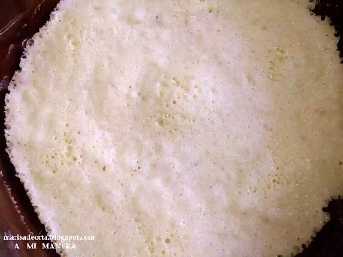 BIZCOCHO CON CEREZAS CONFITADAS - foto 3