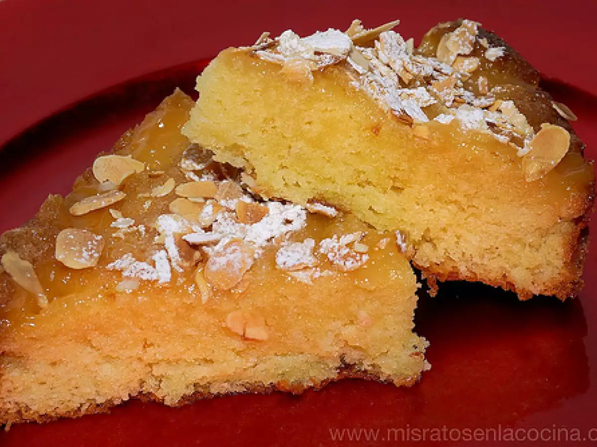 Bizcocho con Lemon Curd