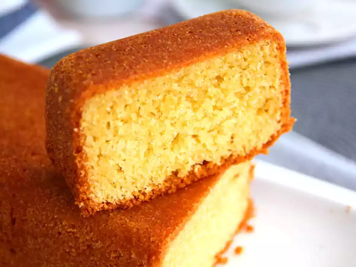 Bizcocho cuatro cuartos (simple y rápido) - foto 2