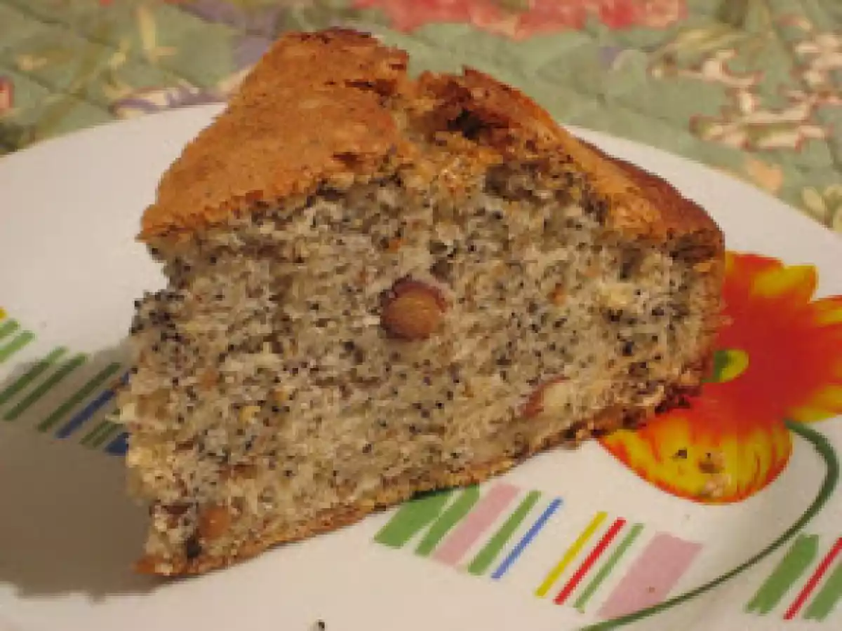 Bizcocho de amapola y almendra tostada