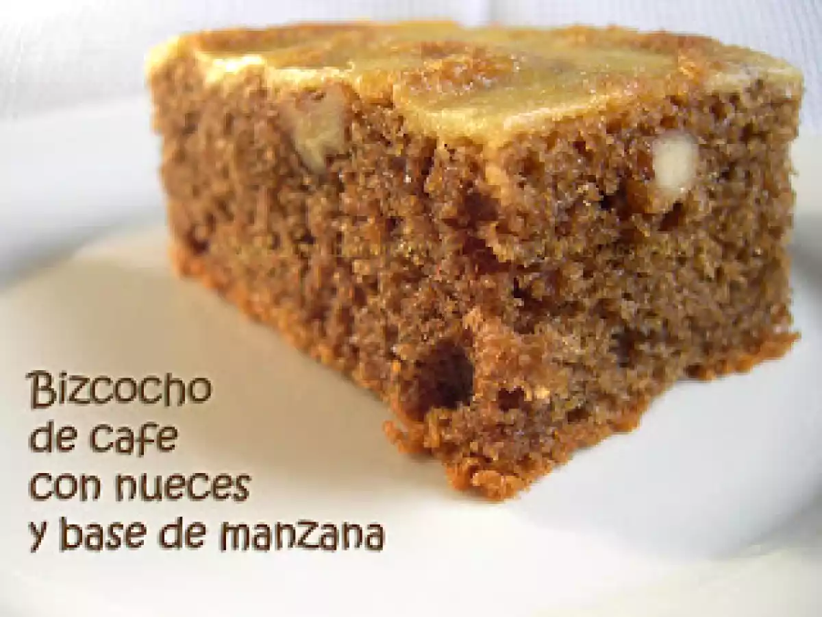 Bizcocho de cafe con nueces y base de manzana - foto 2