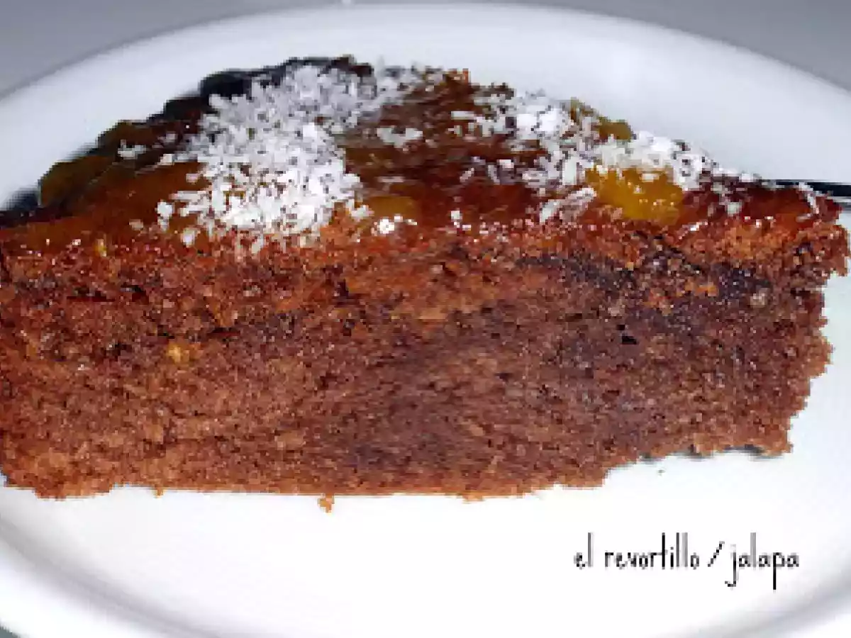 BIZCOCHO DE CHOCOLATE, COCO Y MERMELADA