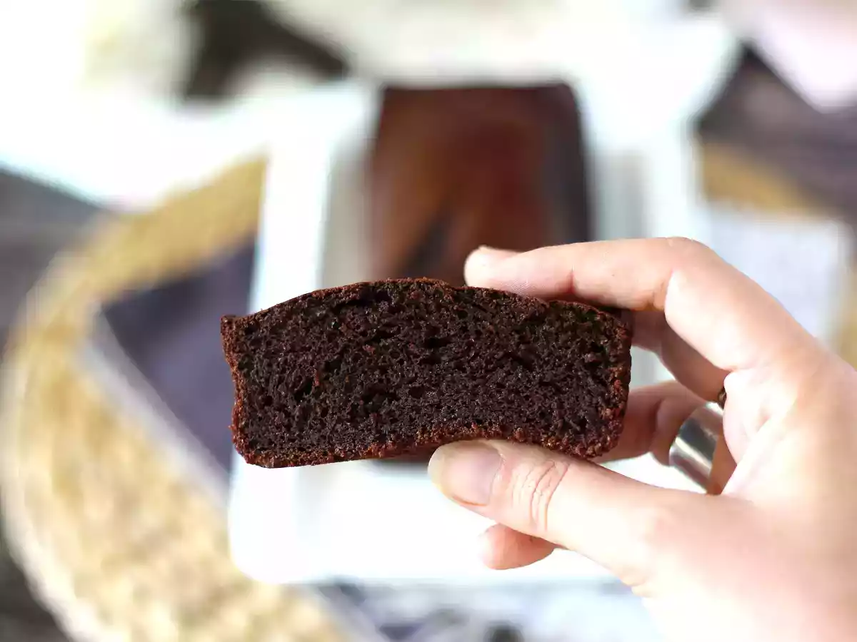 Bizcocho de chocolate sin huevos y sin mantequilla - foto 2