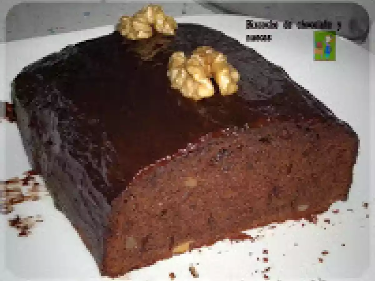 BIZCOCHO DE CHOCOLATE Y NUECES - foto 3