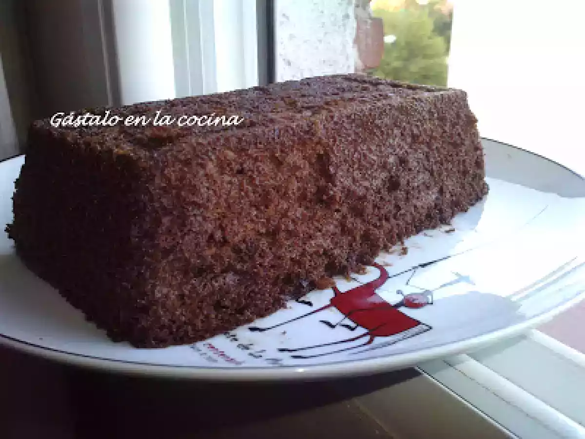 Bizcocho de chocolate y nueces al microondas - foto 2