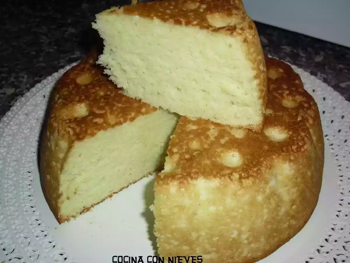 Bizcocho de claras y nata