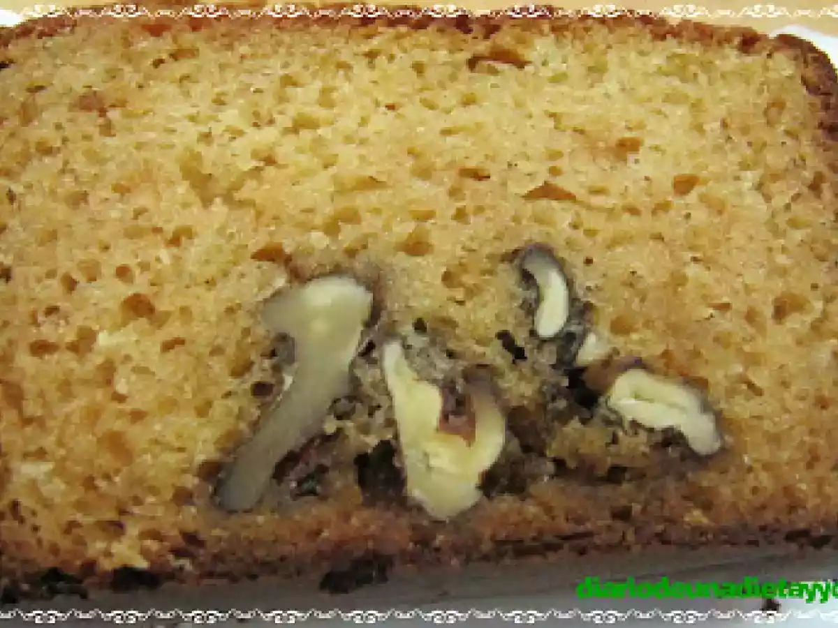 BIZCOCHO DE CONDENSADA Y NUECES