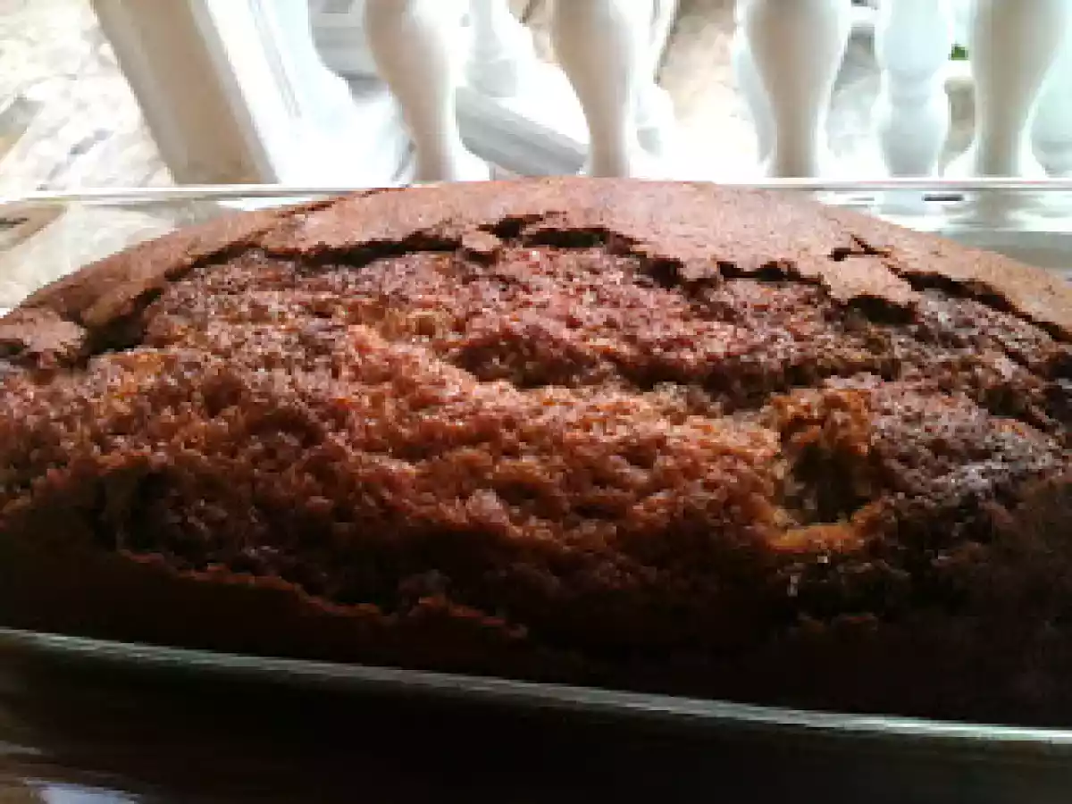 BIZCOCHO DE FRESA Y CHOCOLATE