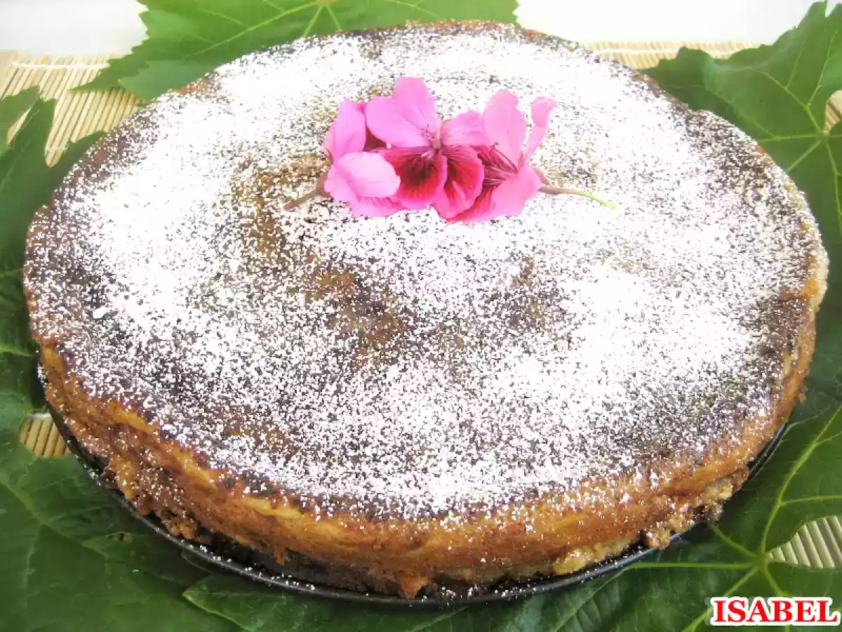 Bizcocho de leche, dátiles y café