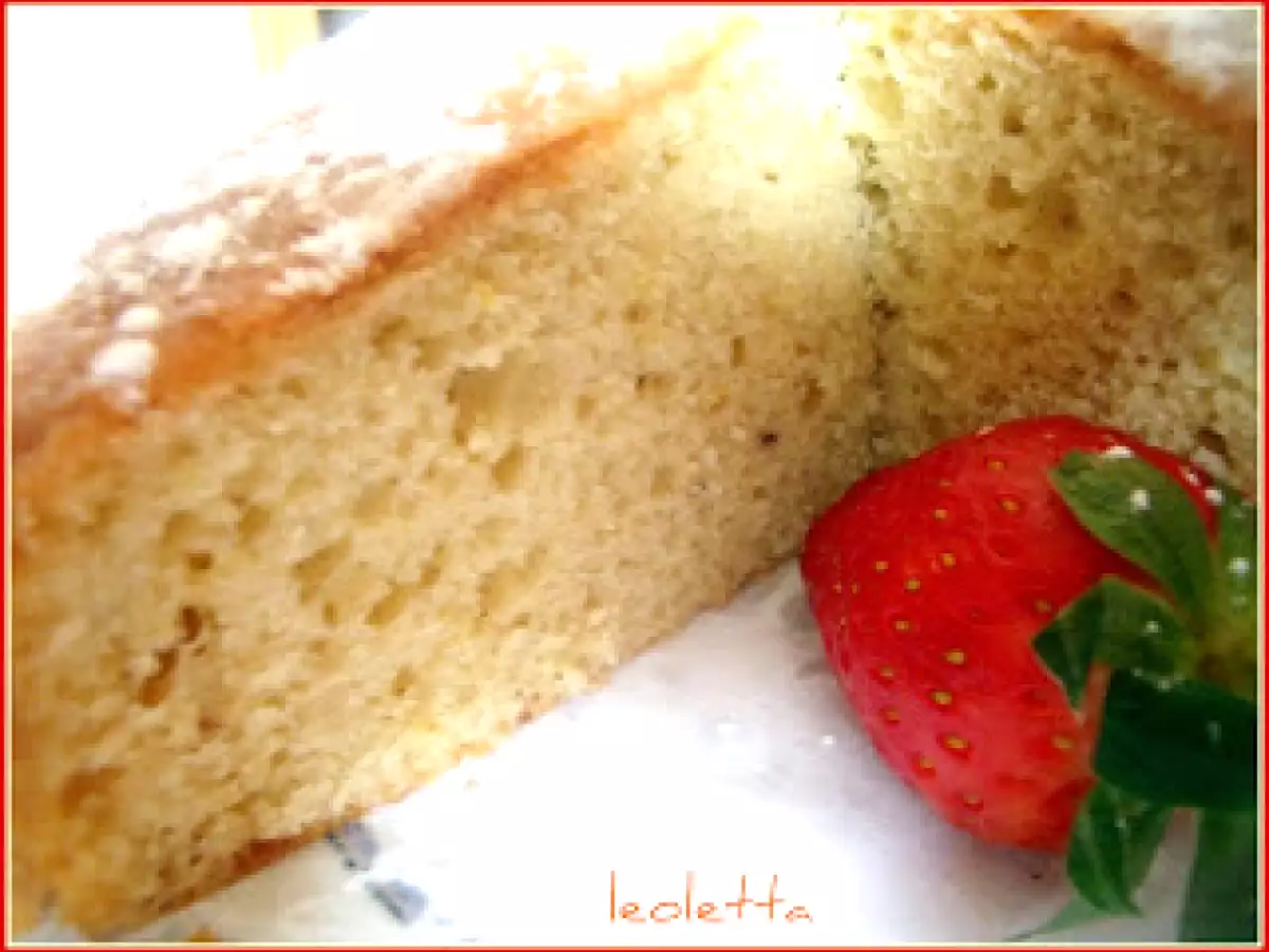 BIZCOCHO DE LIMÓN CON FRESAS - foto 3