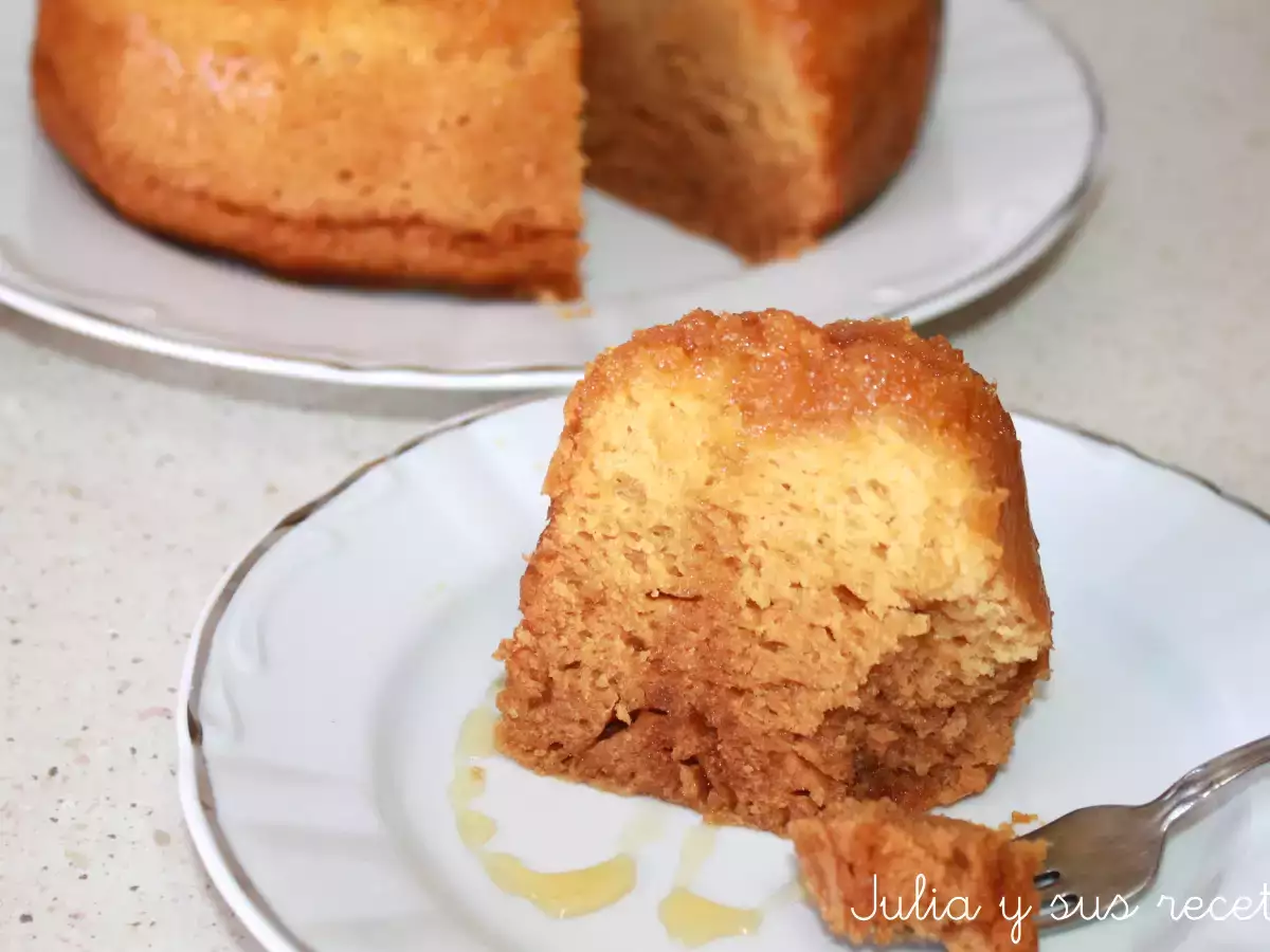 Bizcocho de miel cocido al vapor