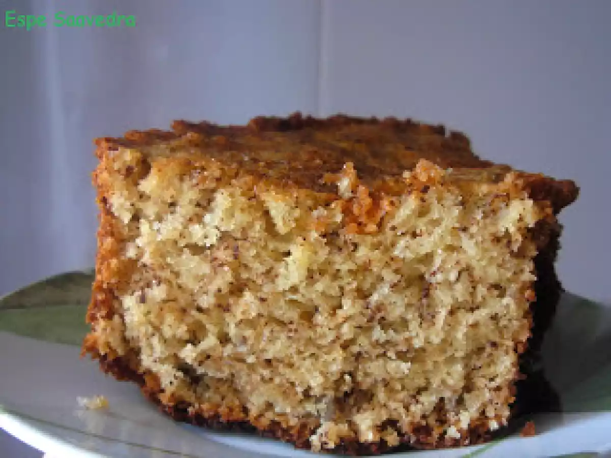 Bizcocho de naranja, chocolate y nueces