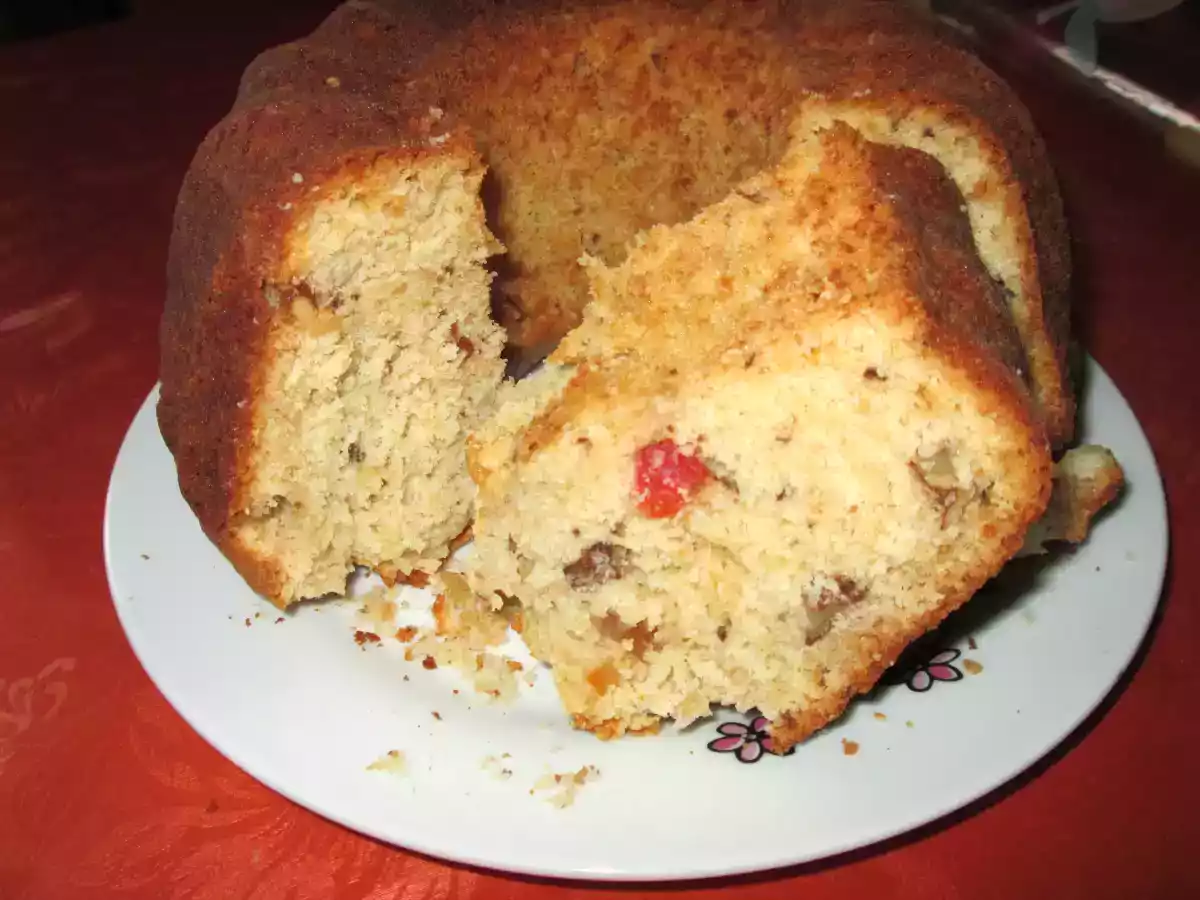 Bizcocho de nata con nueces