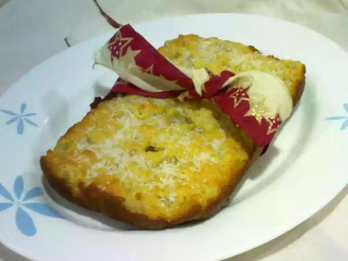 BIZCOCHO DE PERA Y COCO (PANIFICADORA MOULINEX)