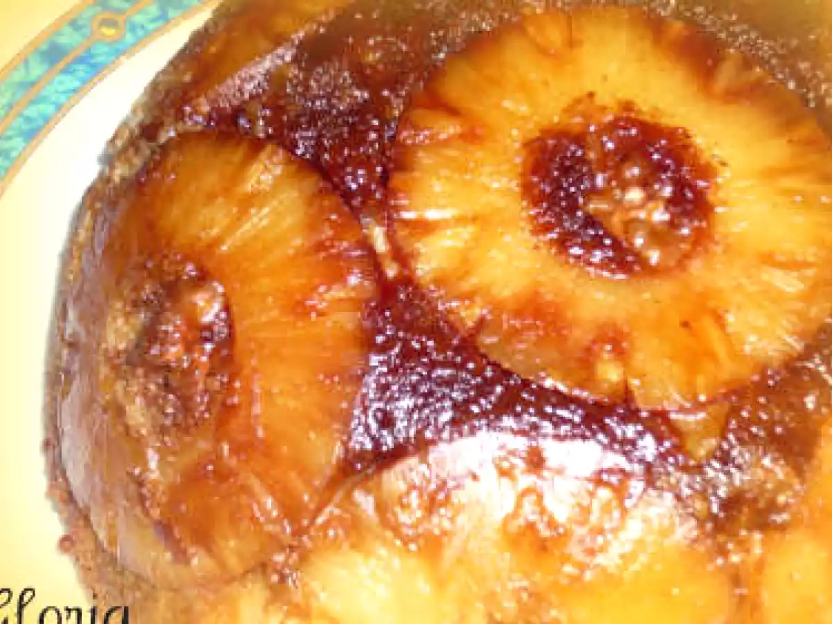 Bizcocho de piña y nueces al caramelo - foto 2