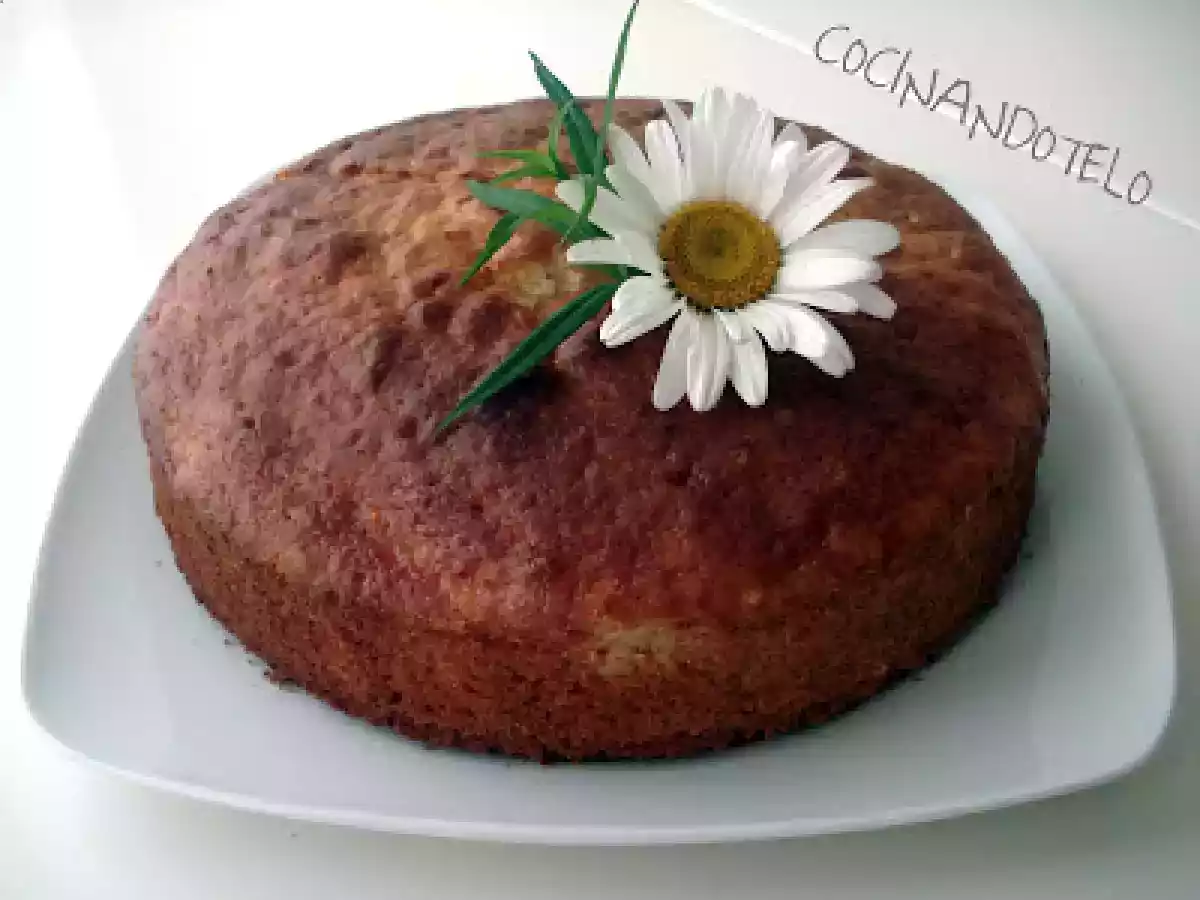 BIZCOCHO DE QUESO CREMOSO Y FRESAS DESHIDRATADAS - foto 3