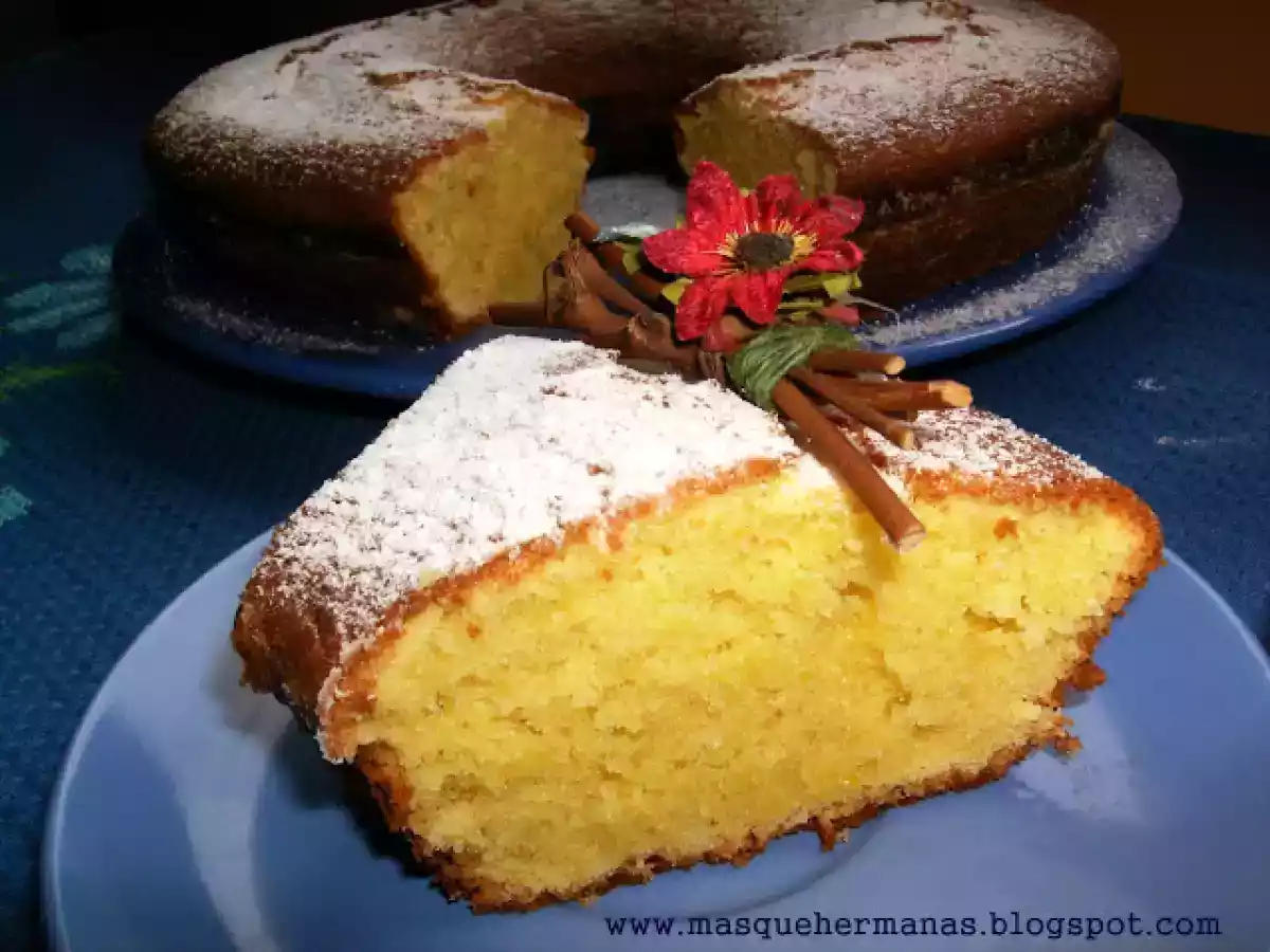 BIZCOCHO DE QUESO Y LIMÓN